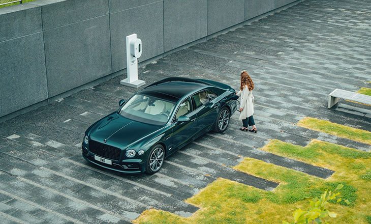 إقبال كبير من قبل عملاء  Bentley على تخصيص سياراتهم